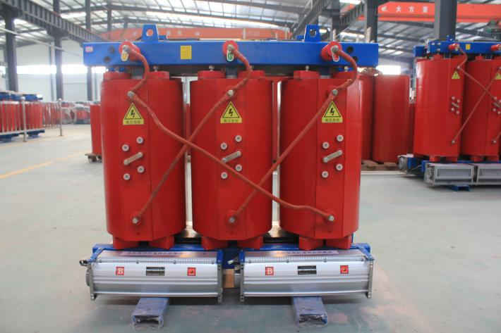 一般北京創(chuàng)聯(lián)匯通電氣全鋁的干式變壓器800kva價格是33900元，全銅的800kva干式變壓器價格是65000元。